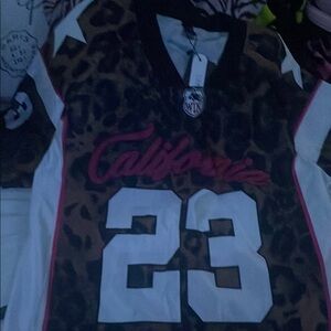 ROMWE Black and White Jersey!